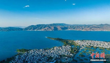 背篓装着K线图 在大理渔村邂逅“金融华尔街”