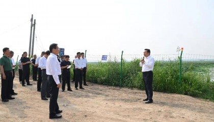 在白洋淀,张国华连发三问